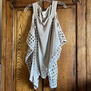 CHICOS - 2 - great travel over sweater in taupe w/open shldrs in geometric lace.